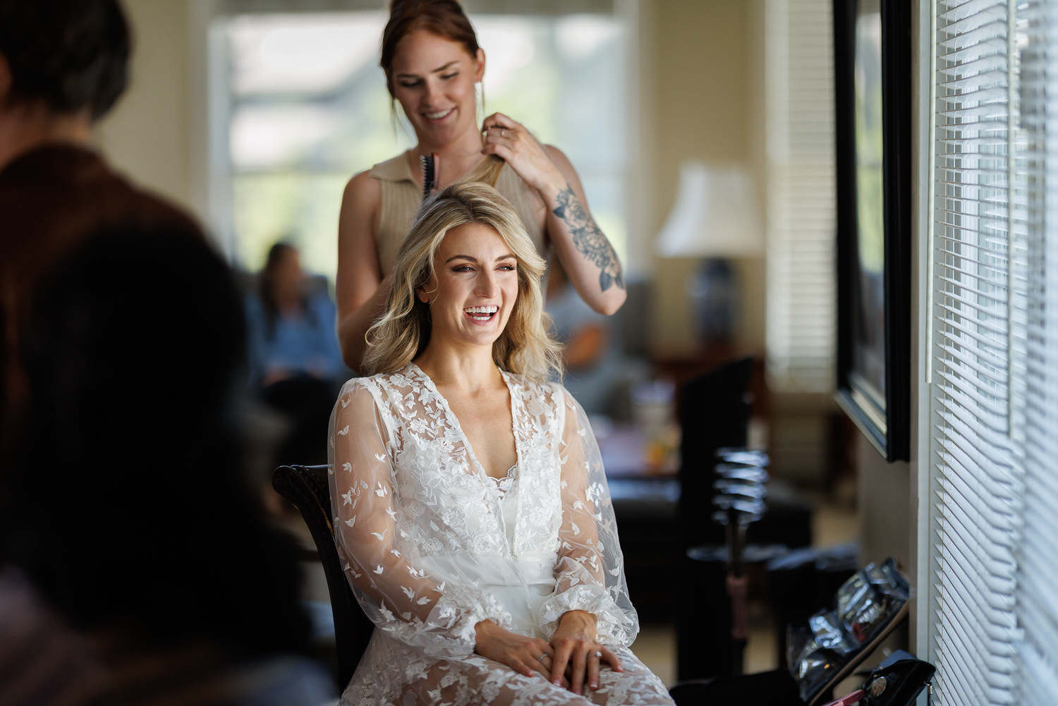 getting ready for your wedding day photos tips